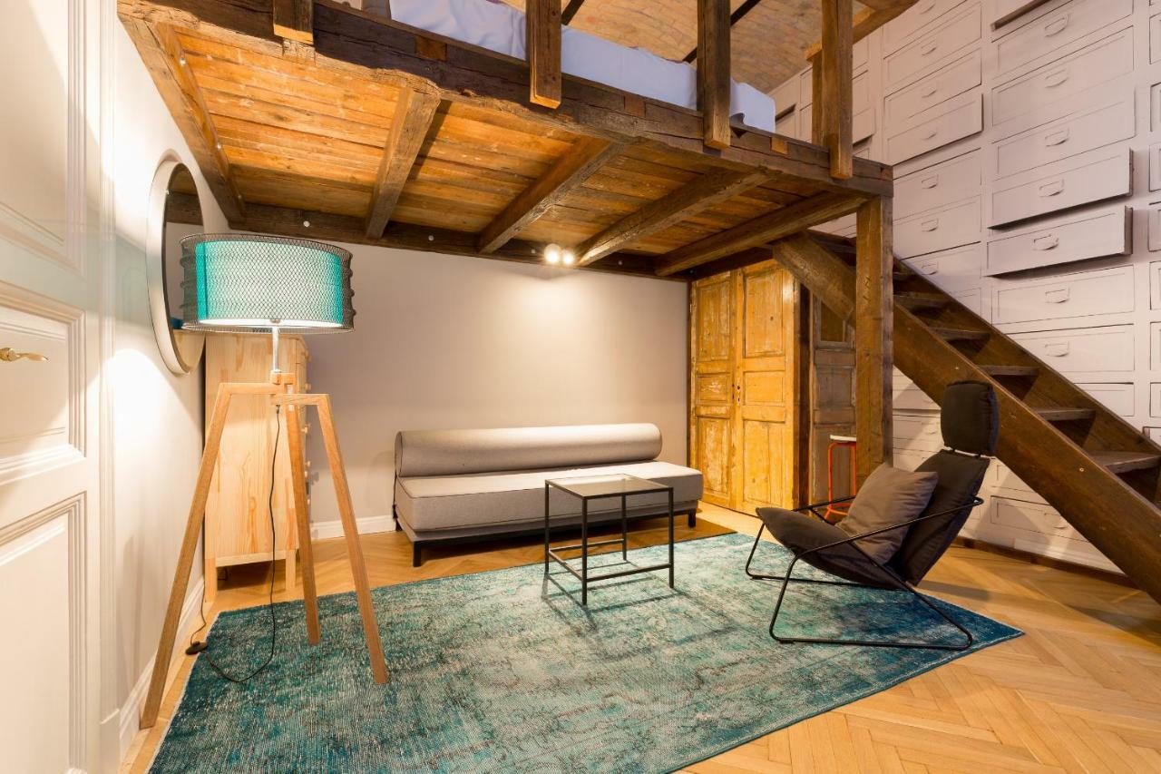 شقة بودابست  في Deluxe Twin Studio In Kazinczy Street المظهر الخارجي الصورة